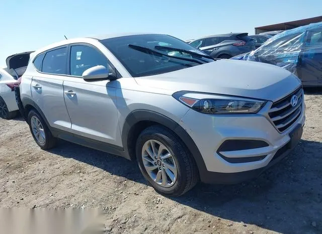 KM8J2CA46JU707675 2018 2018 Hyundai Tucson- SE 1