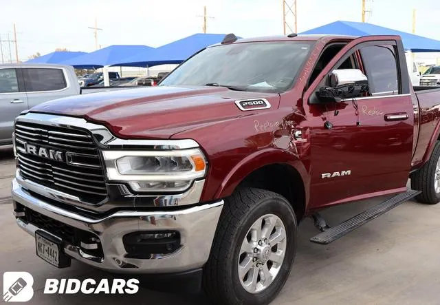 3C6UR5FL6KG595156 2019 2019 RAM 2500- Laramie  4X4 6-4 Box 2