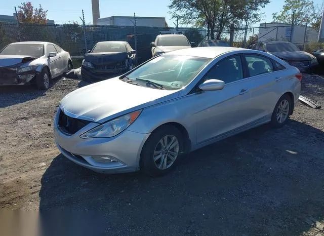 5NPEB4AC0DH647135 2013 2013 Hyundai Sonata- Gls 2