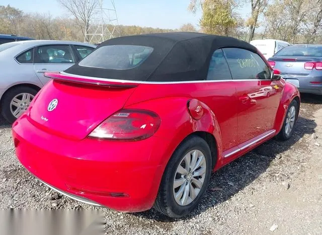 3VW5DAAT7KM505734 2019 2019 Volkswagen Beetle- 2-0T Final E 4