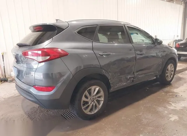 KM8J3CA43JU599321 2018 2018 Hyundai Tucson- Sel 4