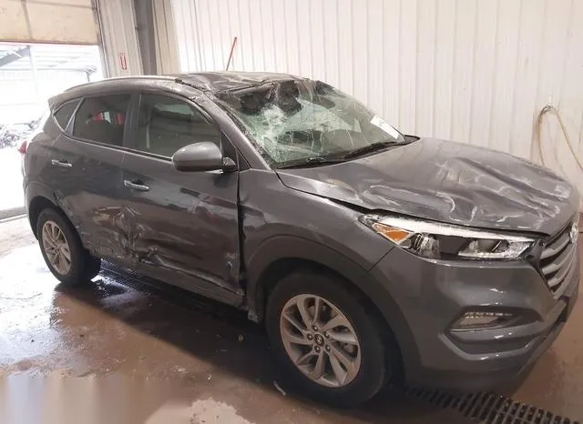 KM8J3CA43JU599321 2018 2018 Hyundai Tucson- Sel 6