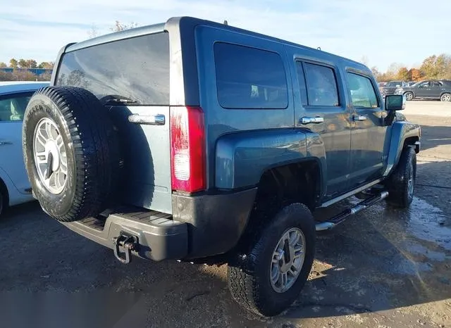 5GTDN136168200638 2006 2006 Hummer H3- SUV 4