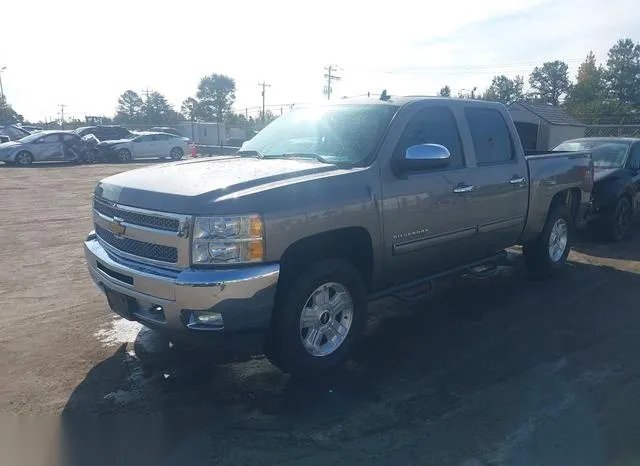 3GCPKSE74DG265712 2013 2013 Chevrolet Silverado 1500- LT 2