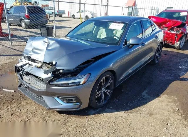 7JRA22TL3KG007195 2019 2019 Volvo S60- T6 Inscription 2