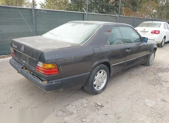 WDBEA51D9LB134899 1990 1990 Mercedes-Benz 300- CE 4