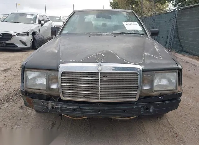 WDBEA51D9LB134899 1990 1990 Mercedes-Benz 300- CE 6