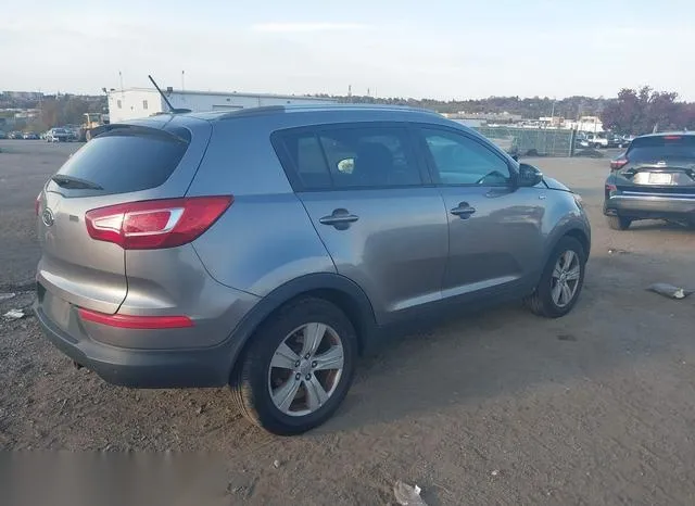 KNDPBCA26B7139778 2011 2011 KIA Sportage- LX 4