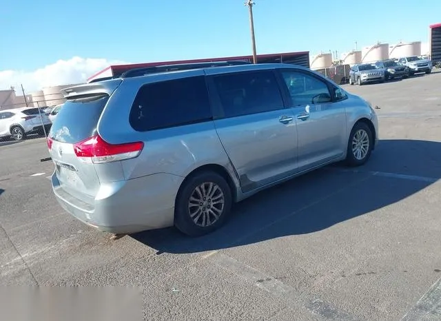 5TDYK3DC8BS119286 2011 2011 Toyota Sienna- Xle V6/Xle V6 Au 4