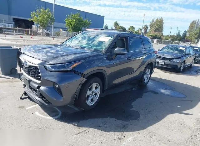 5TDZARAH6MS505024 2021 2021 Toyota Highlander- Hybrid Le 2