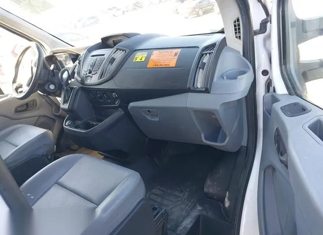 1FDBF8ZM8JKA65921 2018 2018 Ford Transit-350 Cab 5