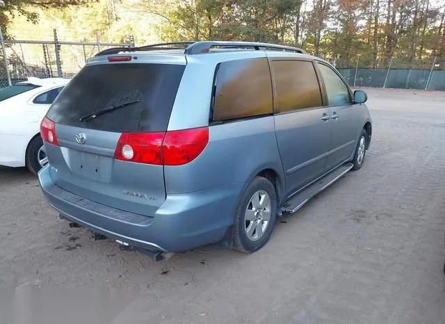 5TDZK23CX7S097024 2007 2007 Toyota Sienna- LE 4