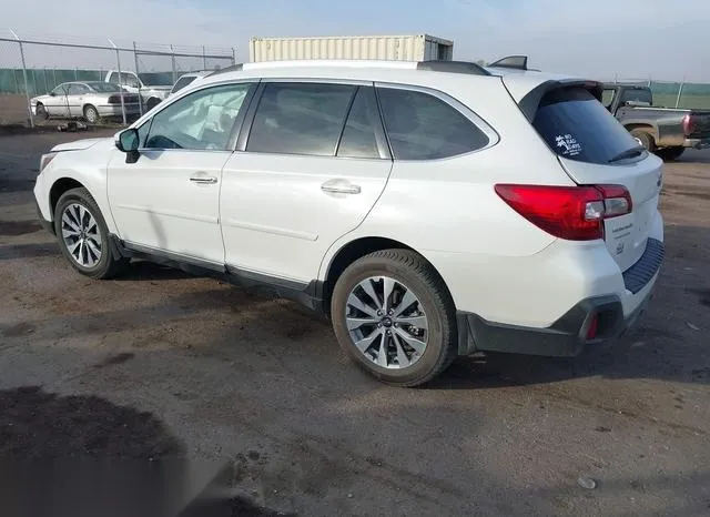 4S4BSETC7J3264351 2018 2018 Subaru Outback- 3-6R Touring 3