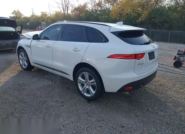 SADCL2BV0HA064073 2017 2017 Jaguar F-Pace- 35T R-Sport 3