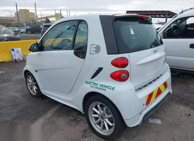 WMEEJ9AA7EK779439 2014 2014 Smart Fortwo- Electric Drive Pa 3