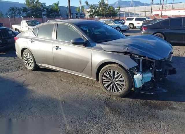 1N4BL4DV8PN341579 2023 2023 Nissan Altima- Sv Fwd 1