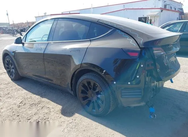 5YJYGDEE2MF214490 2021 2021 Tesla Model Y- Long Range Dual 3