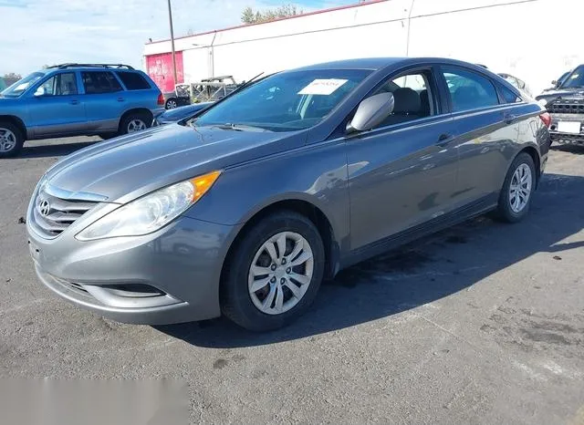 5NPEB4AC2CH469923 2012 2012 Hyundai Sonata- Gls 2