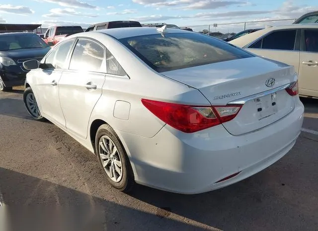 5NPEB4AC9BH157189 2011 2011 Hyundai Sonata- Gls 3