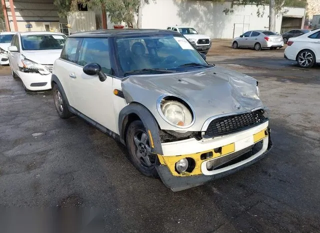 WMWMF33529TW77665 2009 2009 Mini Cooper 1