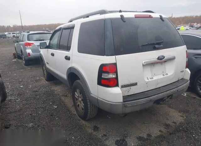 1FMEU73E26ZA05615 2006 2006 Ford Explorer- Xlt 3