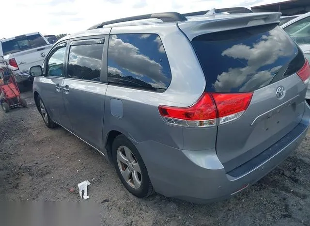 5TDYK3DCXBS035065 2011 2011 Toyota Sienna- Xle/Limited 3