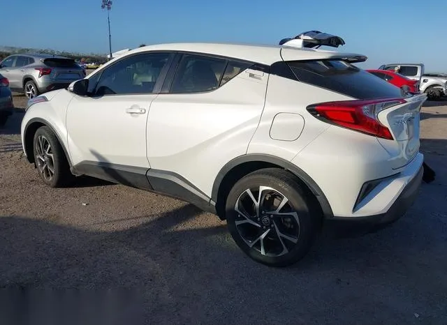 NMTKHMBX1LR114060 2020 2020 Toyota C-HR- Xle 3