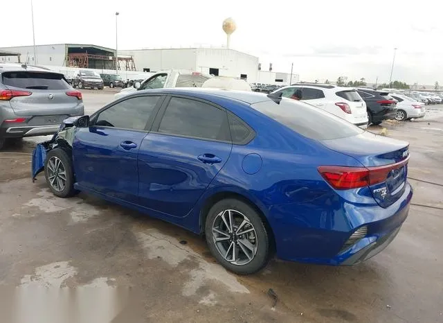 3KPF24AD6PE599873 2023 2023 KIA Forte- Lxs 3