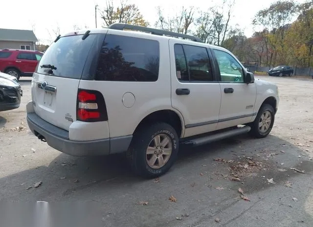 1FMEU62E86UA68565 2006 2006 Ford Explorer- Xls 4