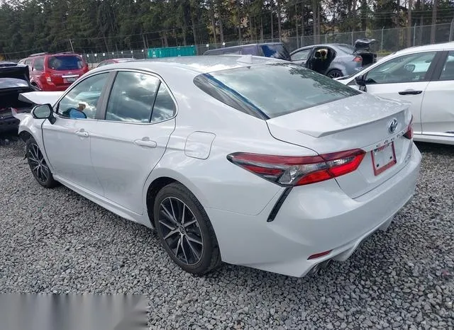 4T1G31AKXRU061630 2024 2024 Toyota Camry- Hybrid SE 3