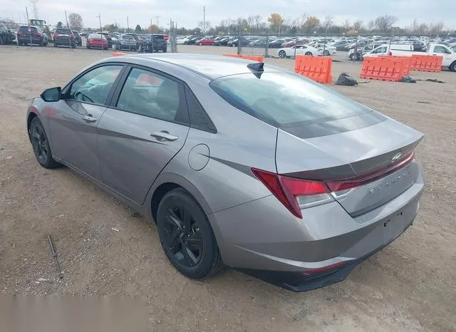 KMHLS4AG5MU111048 2021 2021 Hyundai Elantra- Sel 3