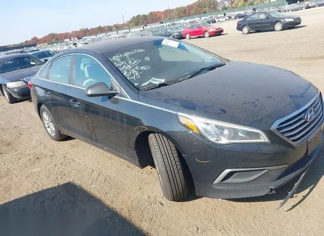 5NPE24AF5GH312886 2016 2016 Hyundai Sonata- SE 6