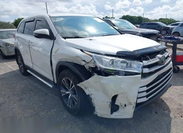 5TDZARFH7KS042994 2019 2019 Toyota Highlander- LE 6