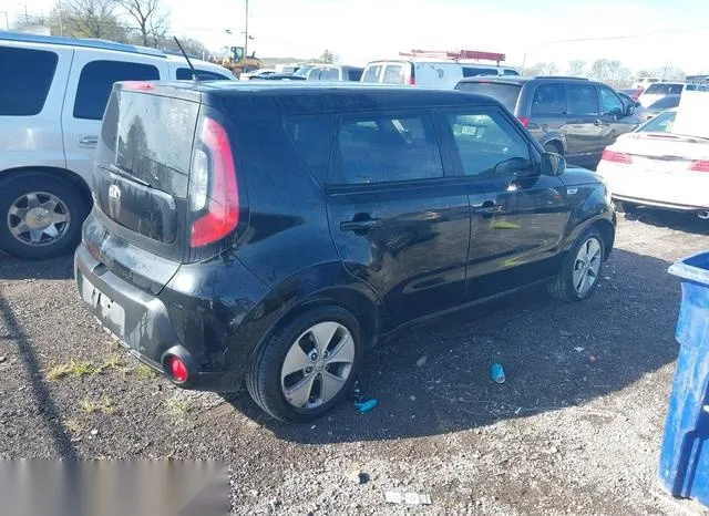 KNDJN2A26G7376589 2016 2016 KIA Soul 4