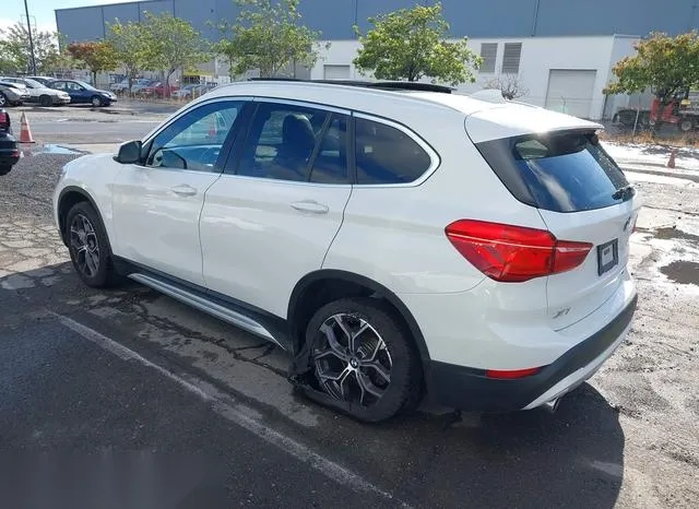 WBXJG9C0XL5P92331 2020 2020 BMW X1- Xdrive28I 3