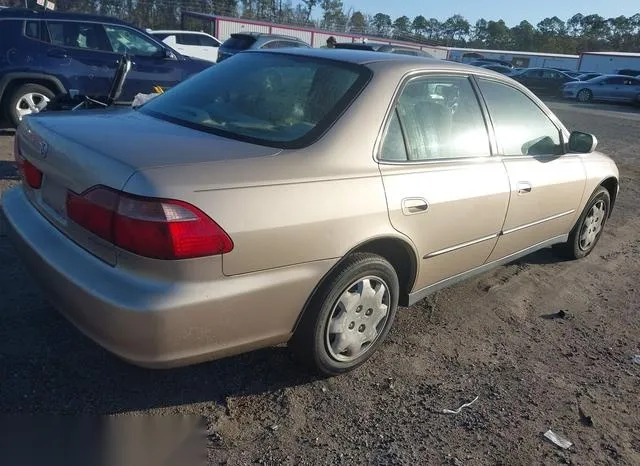 1HGCG5642YA105825 2000 2000 Honda Accord- 2-3 LX 4