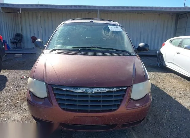 2A4GP54L17R185374 2007 2007 Chrysler Town and Country- Touring 6