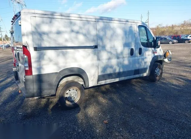 3C6TRVAG4GE105273 2016 2016 RAM Promaster- 1500 Low Roof 4