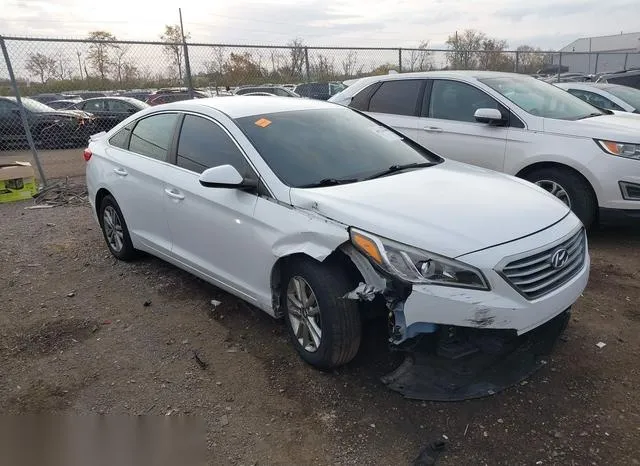 5NPE24AF1HH459322 2017 2017 Hyundai Sonata 1