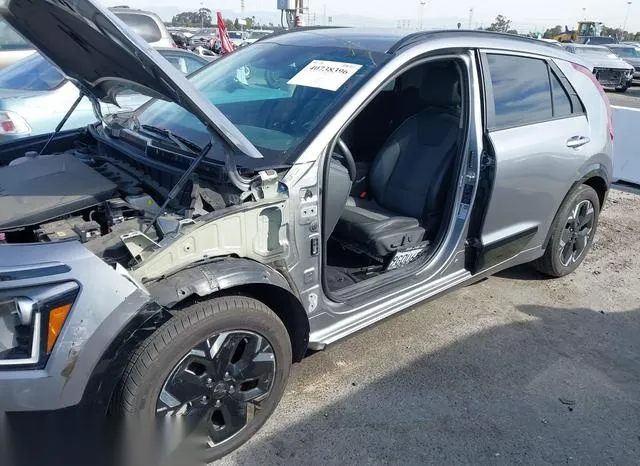 KNDCR3L11P5062691 2023 2023 KIA Niro- Wind 6