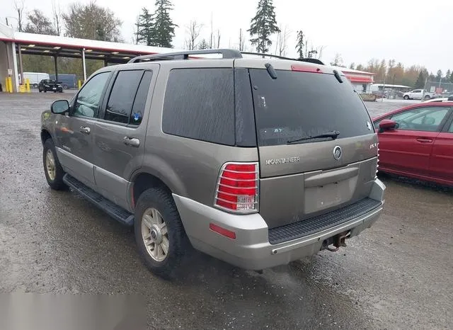 4M2DU86W32ZJ31576 2002 2002 Mercury Mountaineer 3