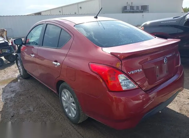 3N1CN7APXKL807301 2019 2019 Nissan Versa- 1-6 SV 3