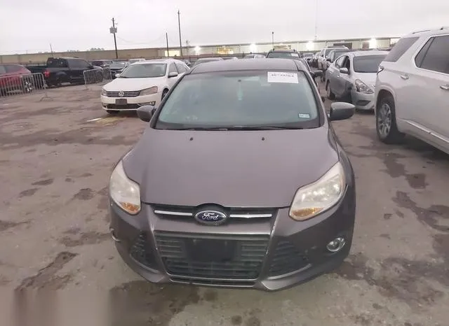 1FAHP3F2XCL381809 2012 2012 Ford Focus- SE 6