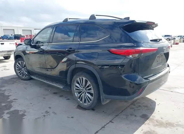 5TDFZRAHXMS084646 2021 2021 Toyota Highlander- Platinum 3