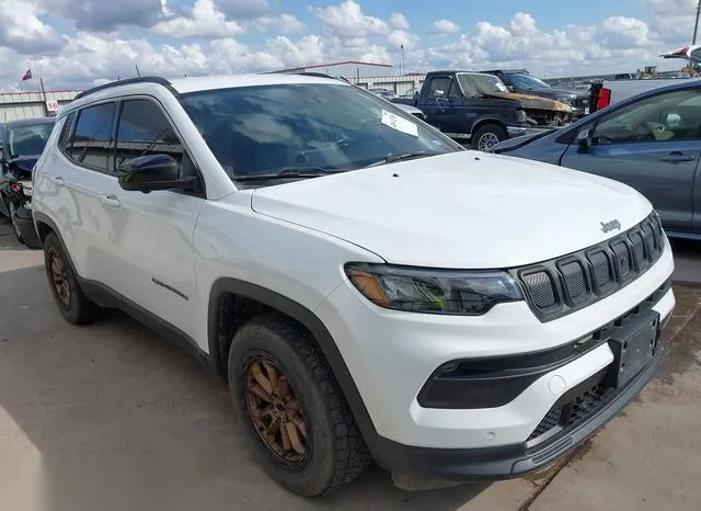 3C4NJCBB0NT138845 2022 2022 Jeep Compass- Latitude Fwd 6