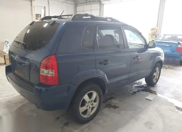 KM8JM72B16U302877 2006 2006 Hyundai Tucson- GL 4