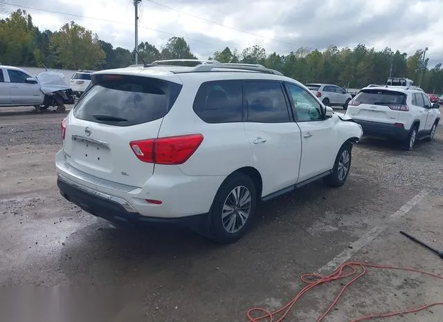 5N1DR2MN7HC636932 2017 2017 Nissan Pathfinder- SL 4