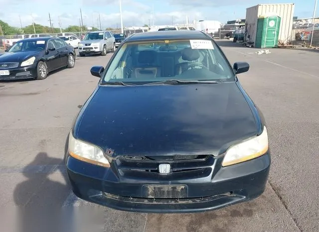 1HGCG5643WA117155 1998 1998 Honda Accord- LX 6