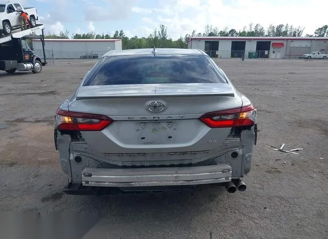 4T1G11AK0MU475627 2021 2021 Toyota Camry- SE 6