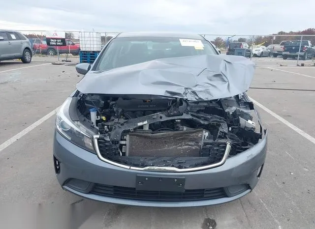 3KPFL4A75JE188656 2018 2018 KIA Forte- S 6